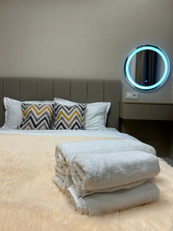 Стильная квартира с балконом в верхней части города