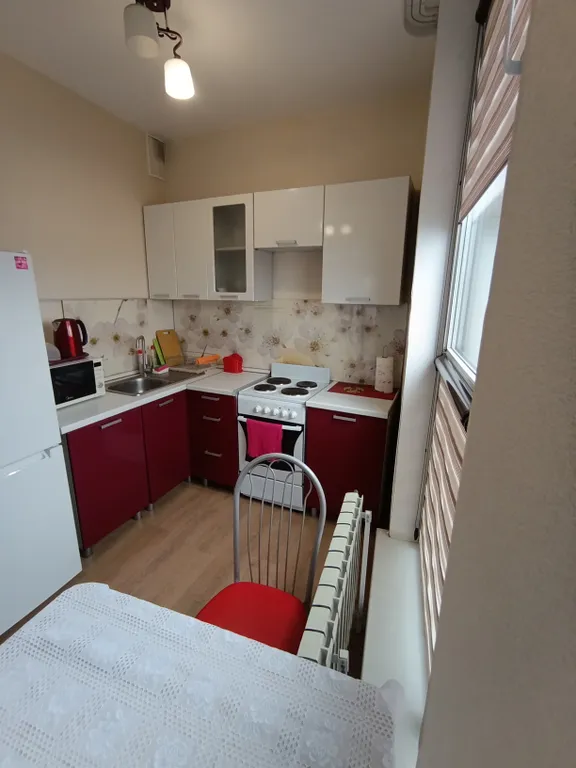 Солнечная квартира с красивым видом на город