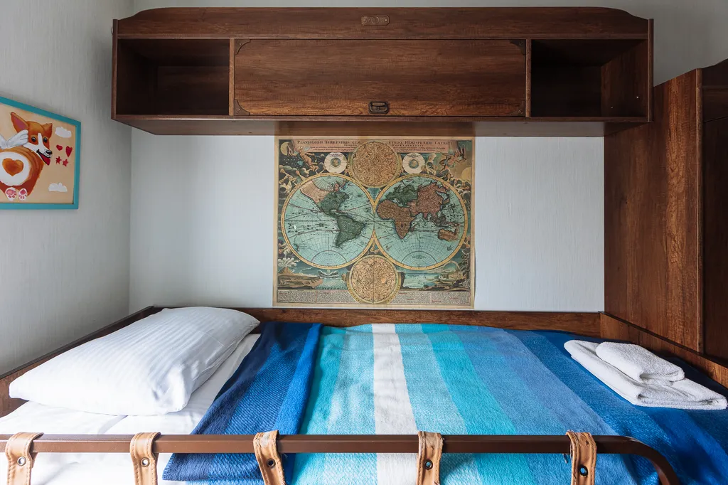 Квартира 3-комнатная Квартира — Калининград