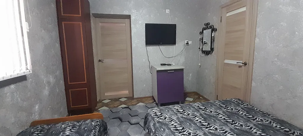 Отдельно стоящий однокомнатный домик в частном секторе