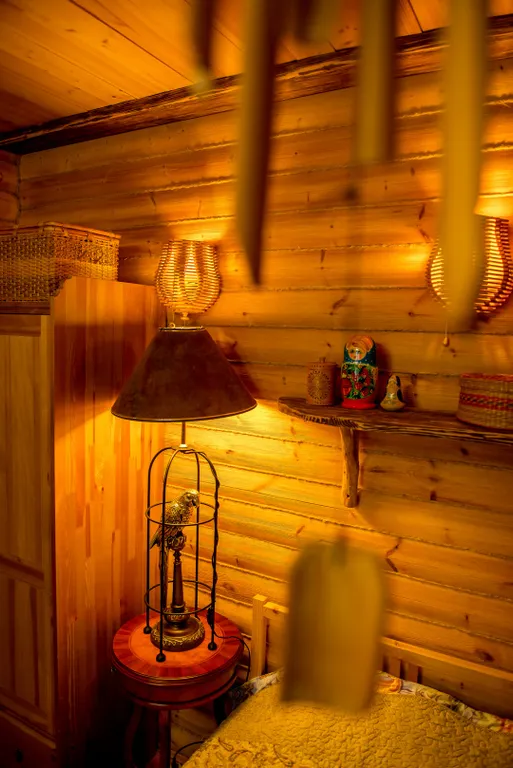 Сказочная Избушка с сауной в соснах у реки