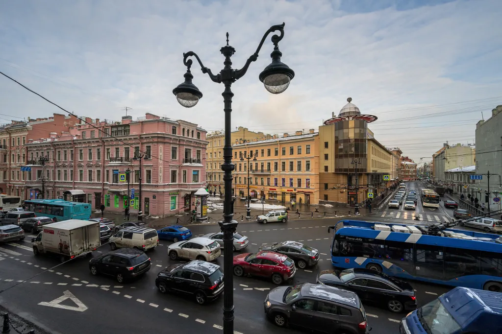 Апартаменты New Horizon Nevskiy 91 с потрясающим видом на Невский