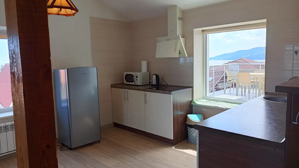 Трёхкомнатная квартира с панорамным видом на море и горы