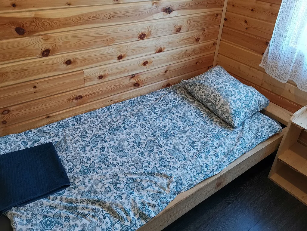 Солнечный с дровяной сауной