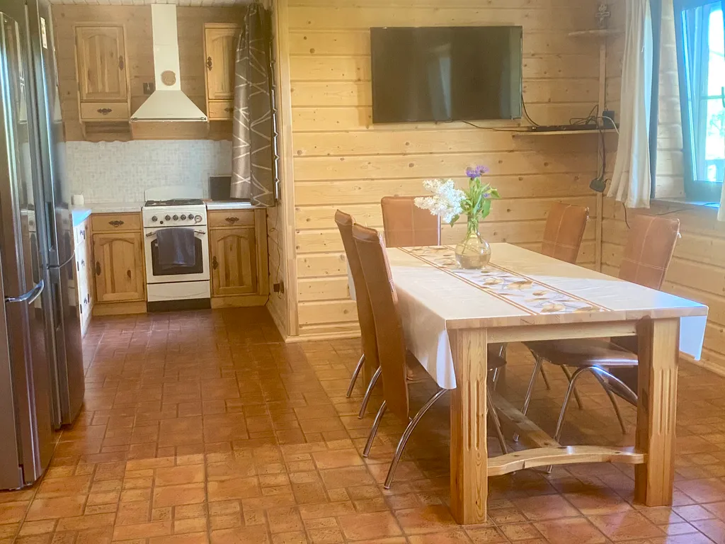 Домик в живописном месте на берегу Ладожского озера