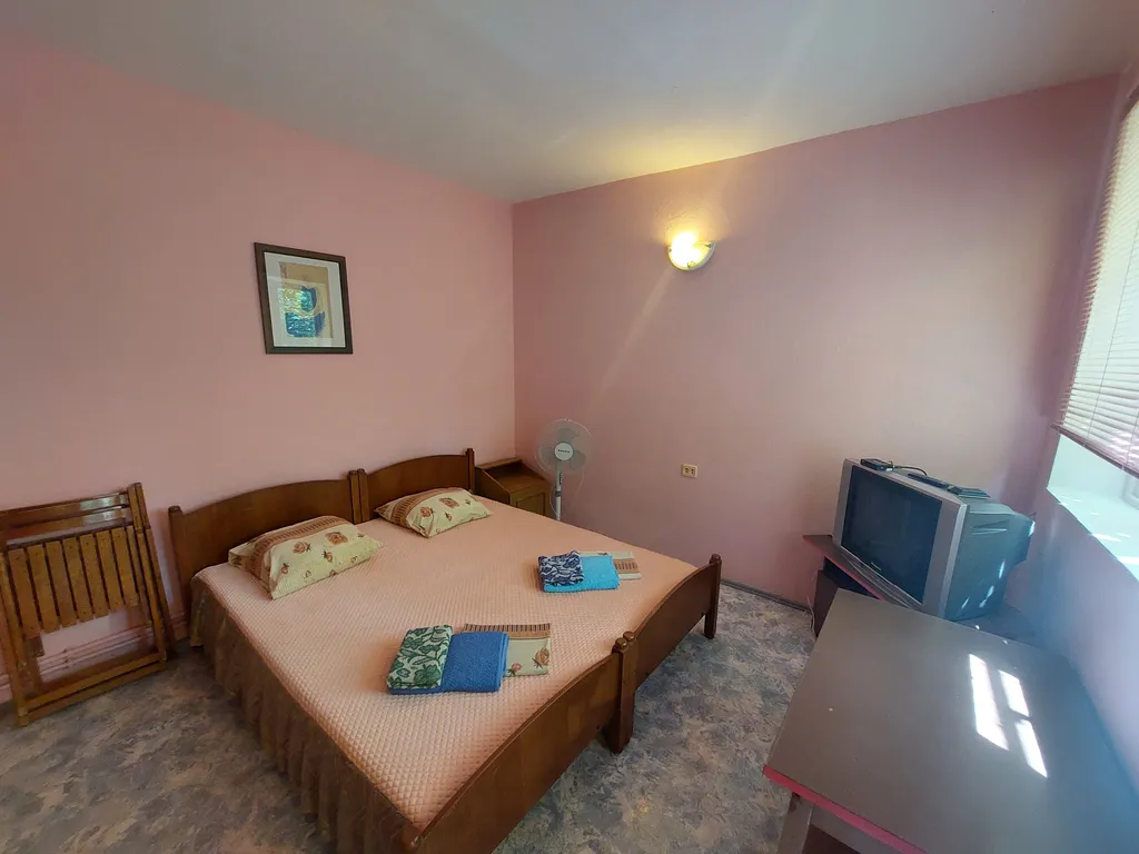 Уютный номер у моря с песчаным пляжем в шаговой доступности