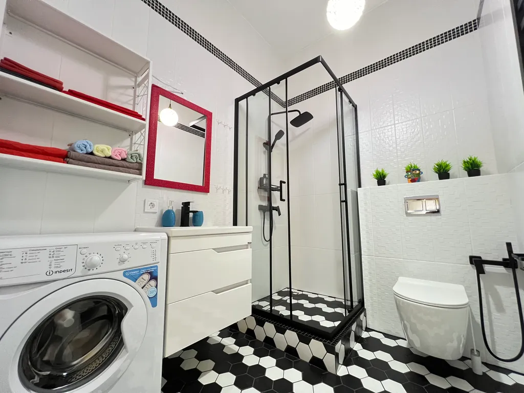 Квартира Квартира Яркая квартирка с кусочком моря — Геленджик