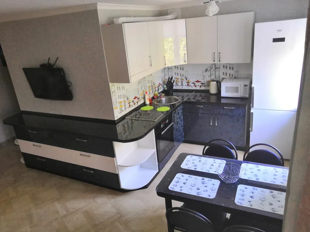 Современная двухкомнатная квартира в самом центре города