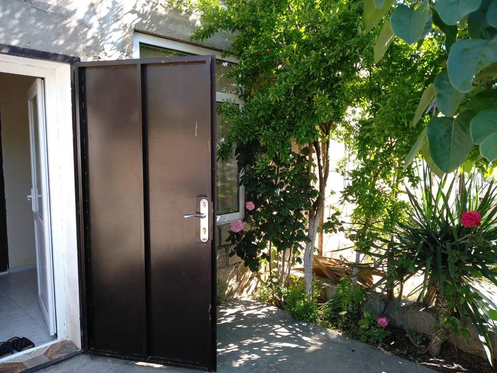 Современный дом в исторической части города!!!