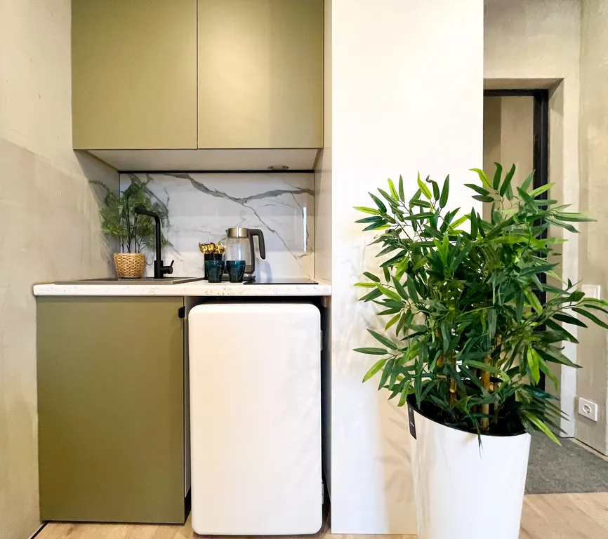 Студия на набережной