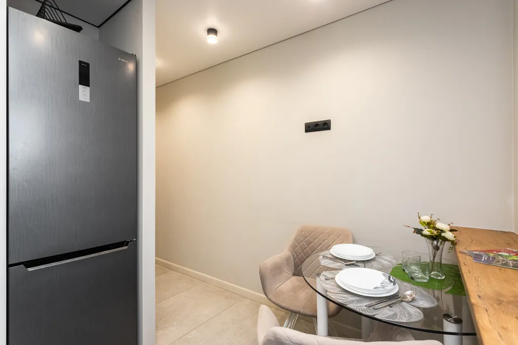 Уютная квартира с двумя балконами в центре рядом с Островом Канта