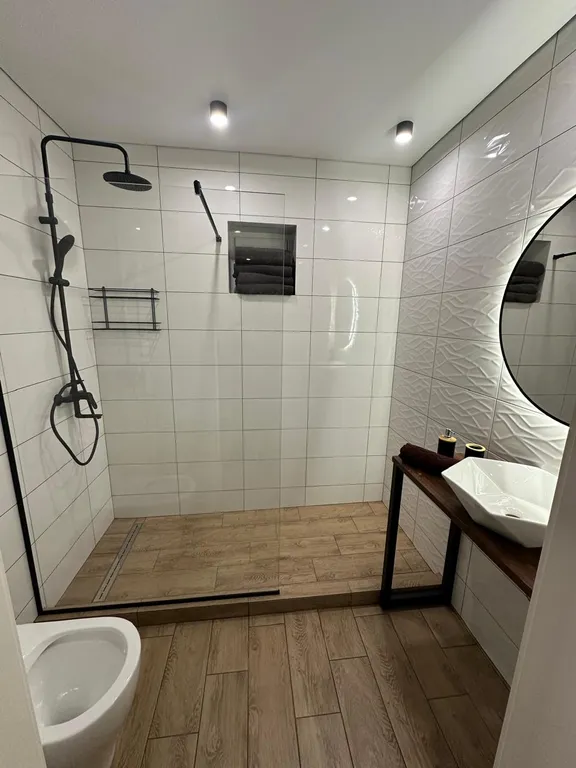 Бобраленд - уютный коттедж с панорамными окнами