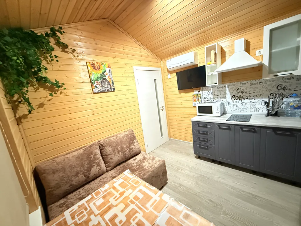 Домик с теплым бассейном и банным чаном