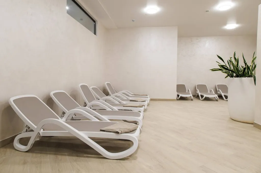 Студия, квартира с балконом в центре