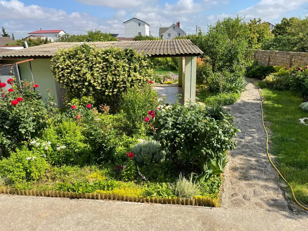 Уютный дом для большой компании