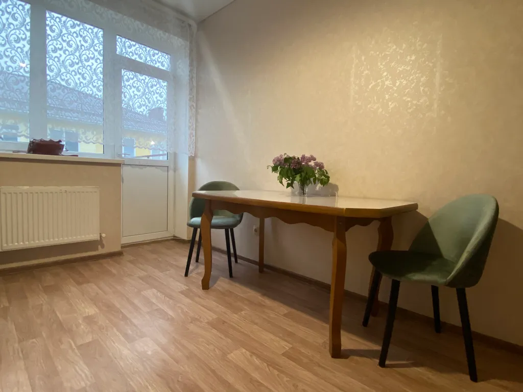 Уютная квартира в окружении природы с видом на березовую балку