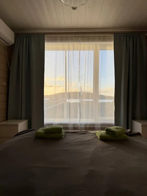 Дом на воде с двумя спальнями