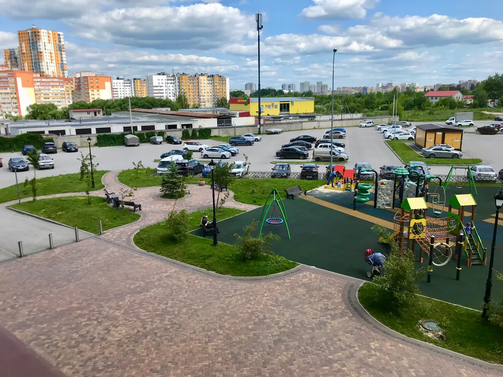 Современная евродвушка рядом с Академией тенниса и ДС