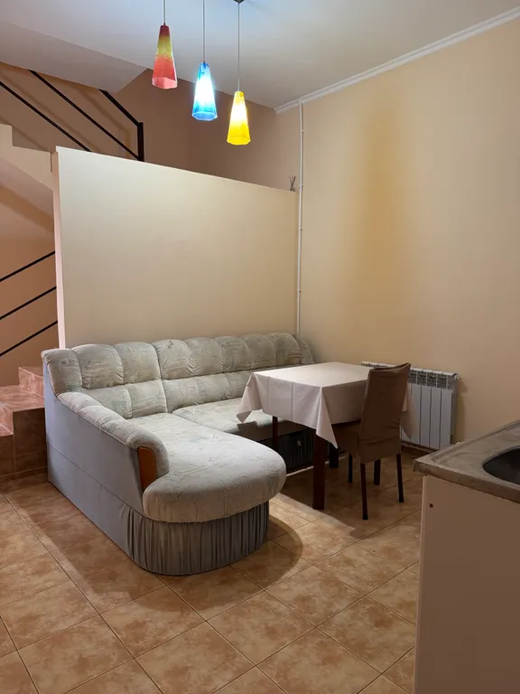 Трёхэтажный Дом в 15 м от моря вмещает до 12 взрослых гостей