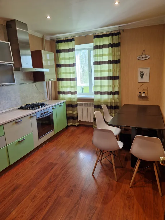 Уютная двухкомнатная квартира с парковкой