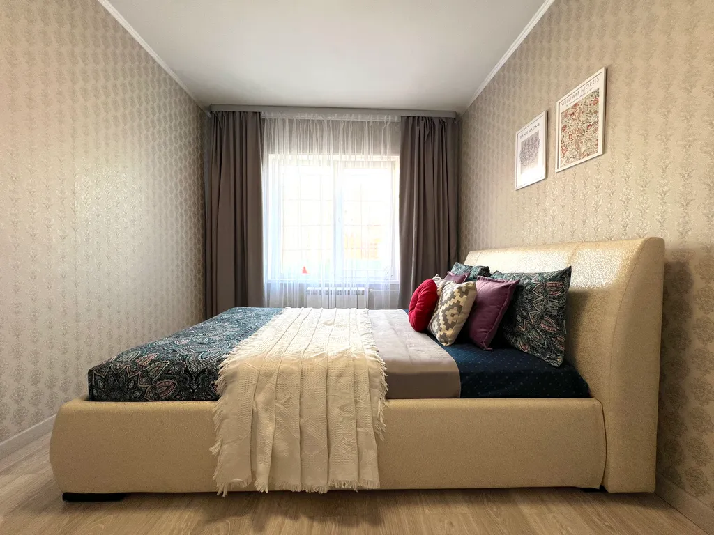 Полноценная двушка у жд вокзала, не берем оплату за финальную уборку