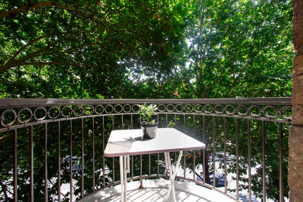 Апартаменты рядом с Каскадом