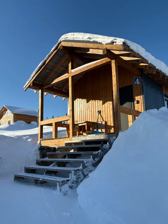 Коттедж Теплый и уютный дом в Шерегеше — Шерегеш