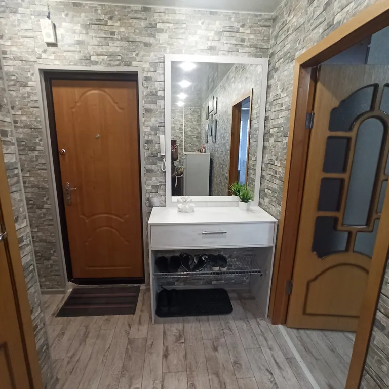 Уютная квартира в центре города и выезд на Доброград