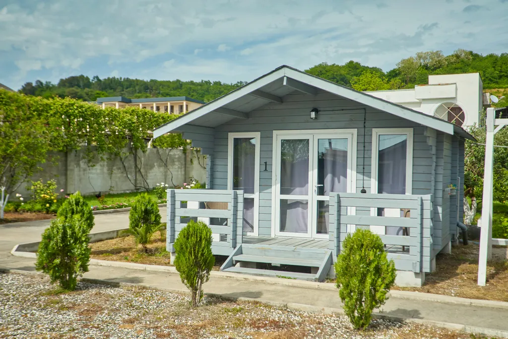 Коттедж 1-комнатный Дом — Сухум