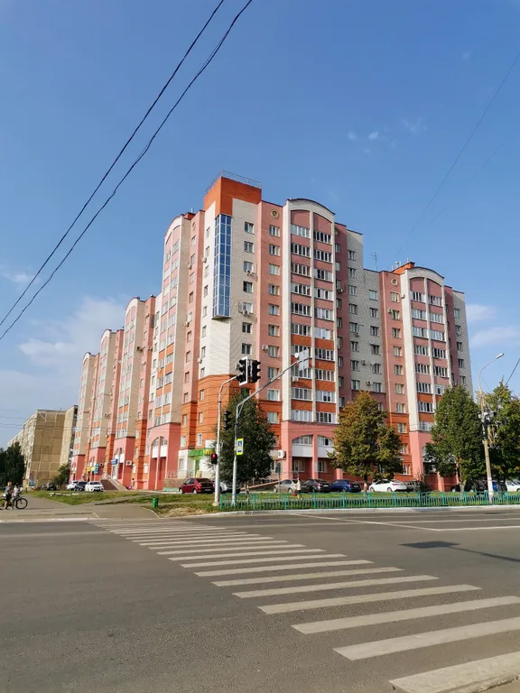 Просторная квартира в районе ТРЦ Сити-Парк