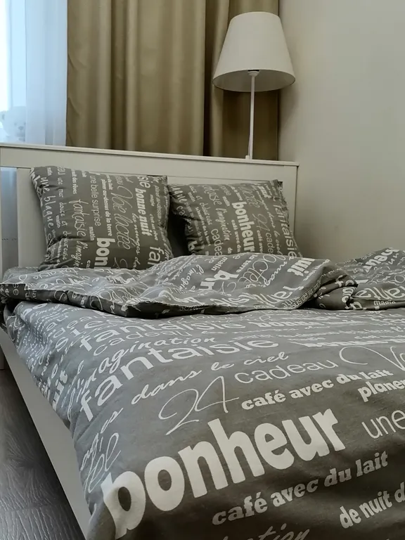 Честная квартира с балконом Четыре угла возле ТЦ Аура