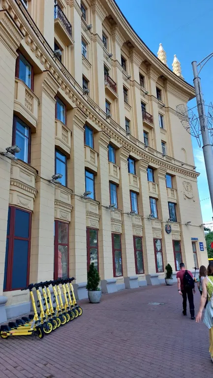 Квартира Апартаменты 4х комнатные в центре, вокзал, ТЦ Галилео, ст.м.пл.Ленина. — Минск