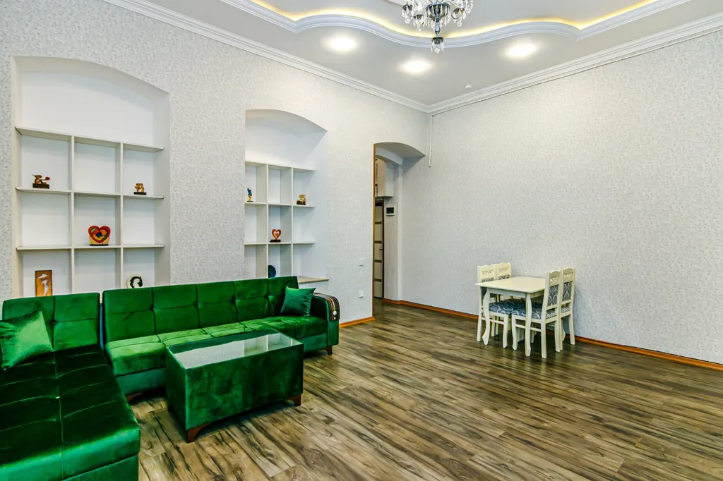 Квартира Hollywood apartment i̇n the Targovu — аренда посуточно в Баку