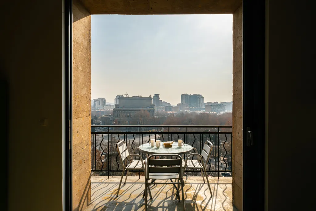 Апартаменты с видом на Каскад