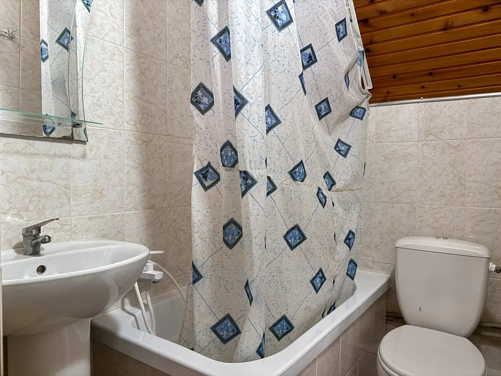 Четырёхместный номер с балконом