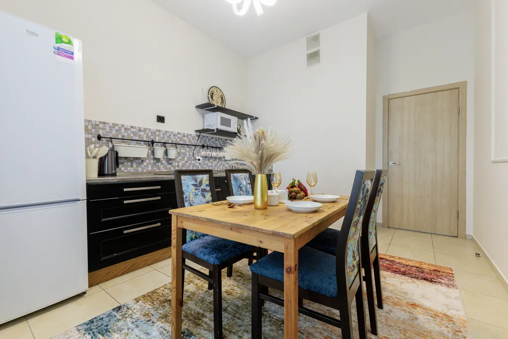 Квартира возле expo