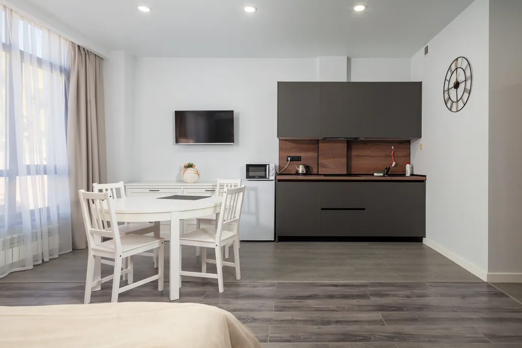 Вся в белом