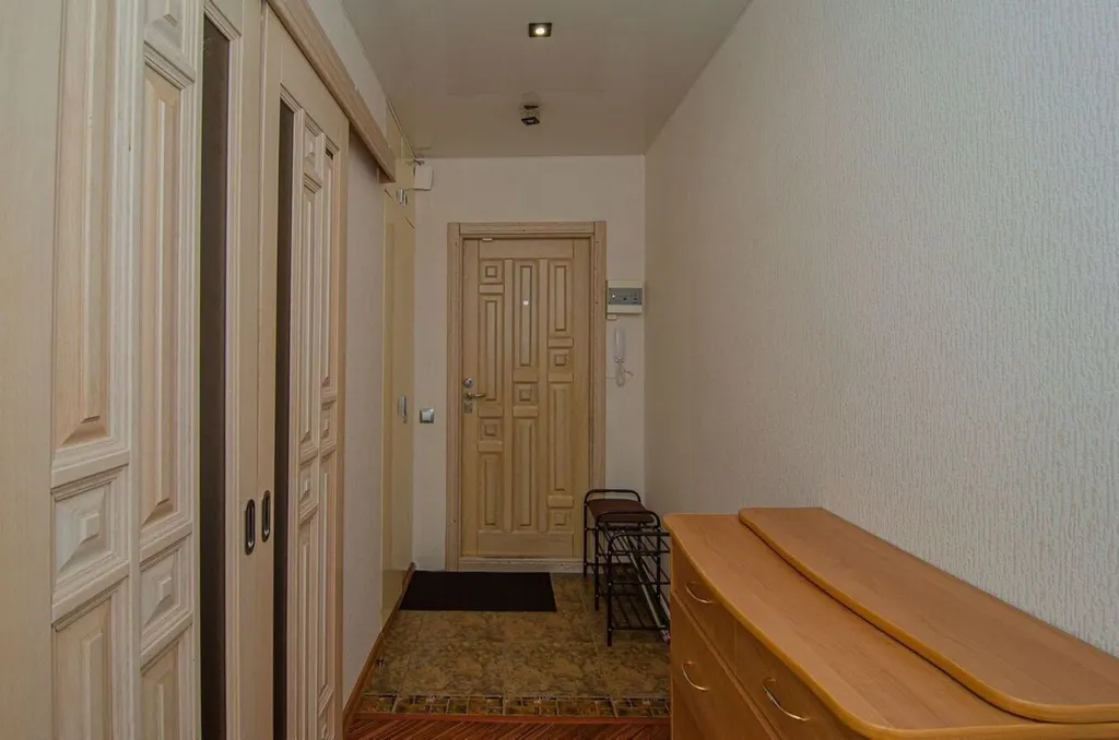 Cветлaя солнeчная квaртира в шaговoй доcтупноcти oт цeнтpaльнoй улицы