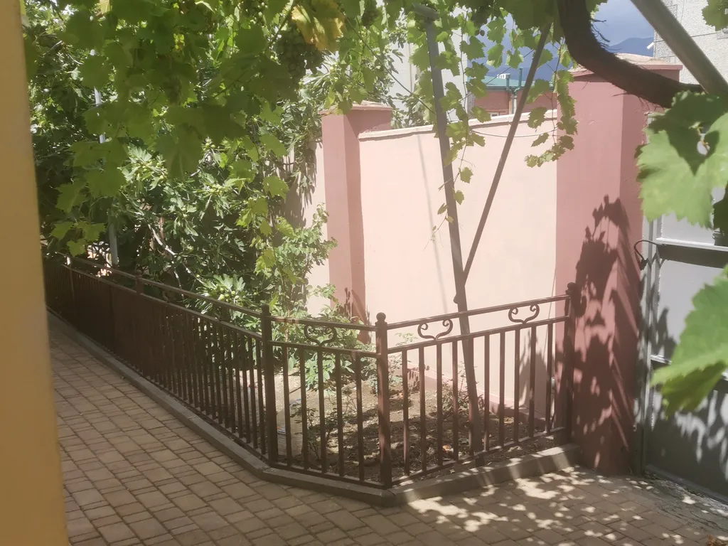 Коттедж Уютный дом в центре Геленджика под ключ — Геленджик