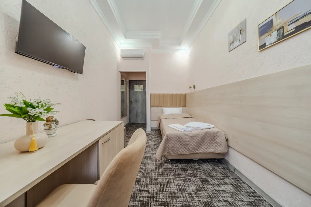 Комната — аренда посуточно в Санкт-Петербург