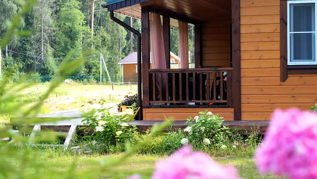 Дом на берегу