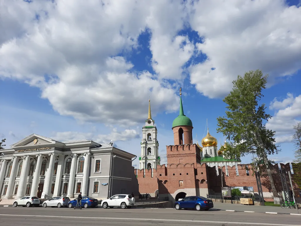 Студия у Кремля