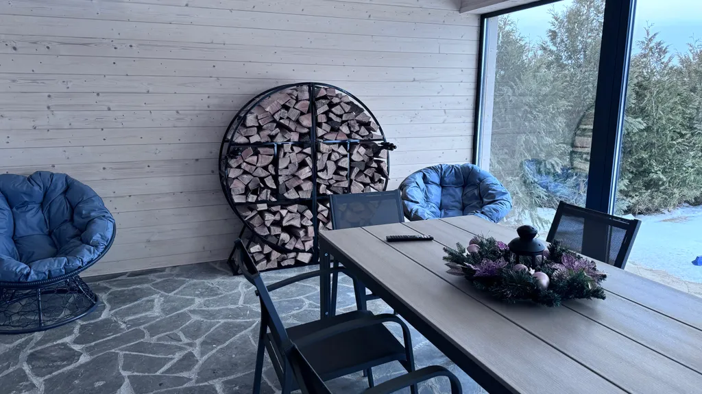 Дом с баней, сибирским чаном и теплой панорамной беседкой