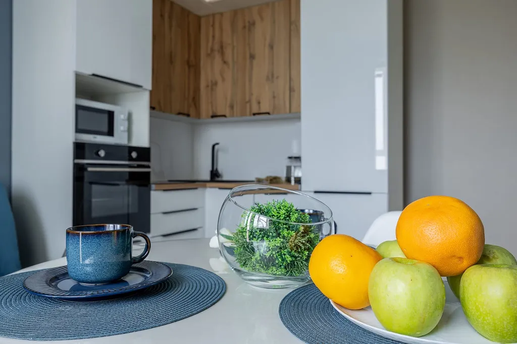 Видовая 1-комнатная квартира в ЖК Цветы