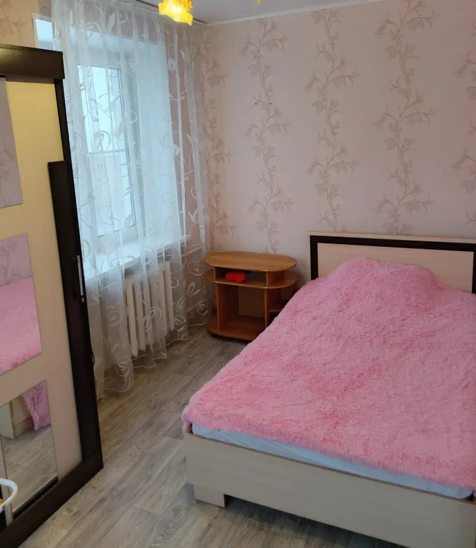 Уютная квартира в центре города — аренда посуточно в Чебаркуль