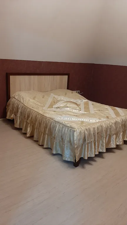 Дом по этажно, отдельным входом