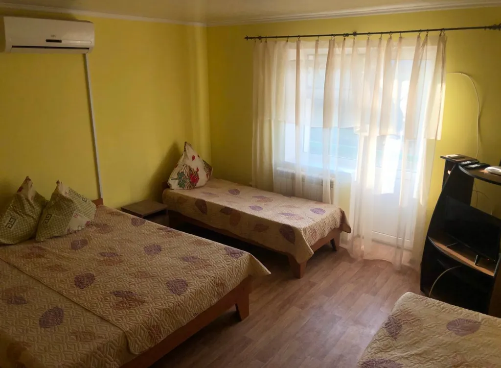 Тихий, уютный домик на семью