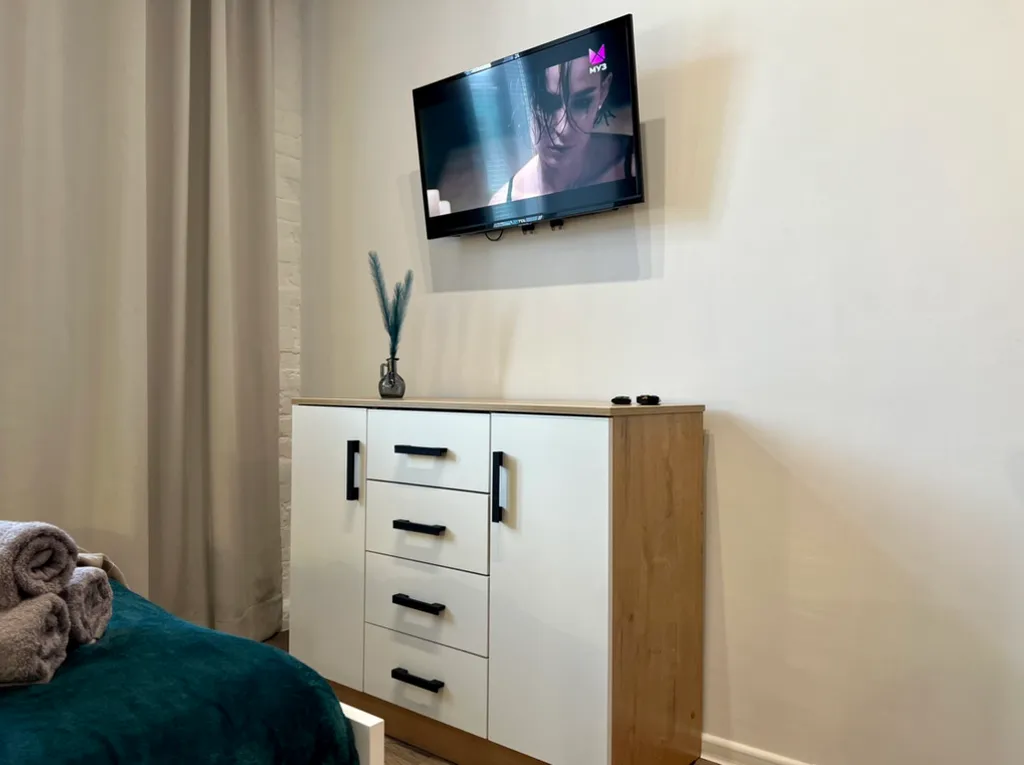 Дизайнерская студия на четверых гостей