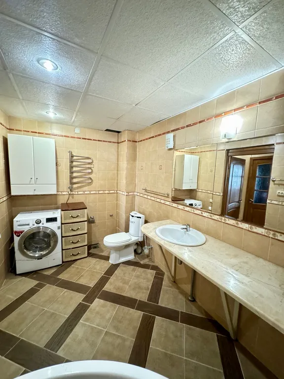 Двухуровневая квартира в центре города