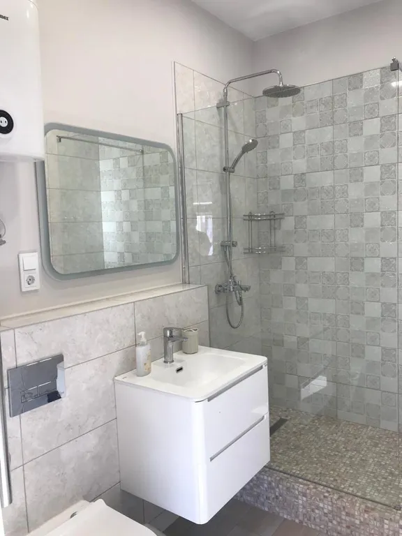 Квартира-студия на побережье